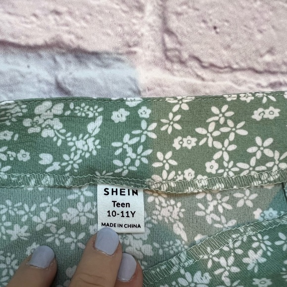 SHEIN green and white floral wrap skirt NEW - Picture 5 of 6